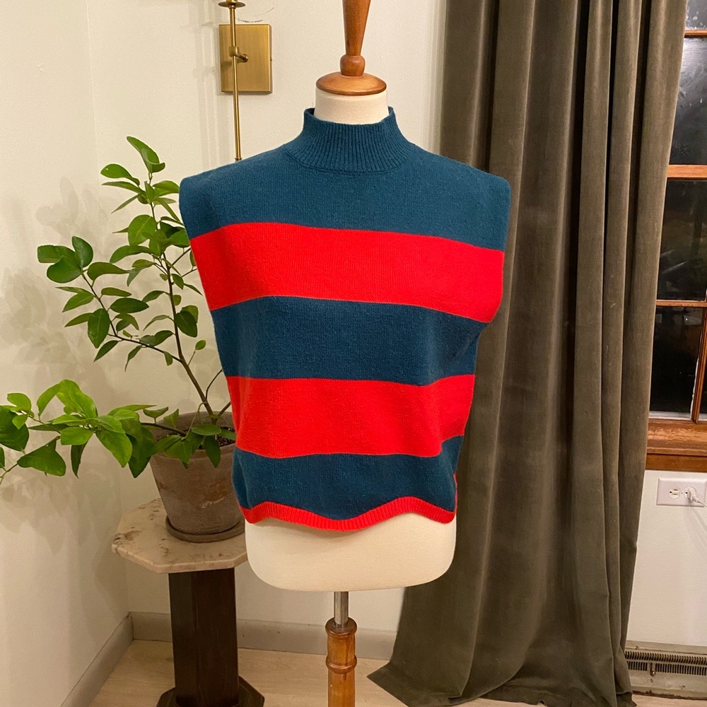 Entro Red Green Knit Sweater Vest